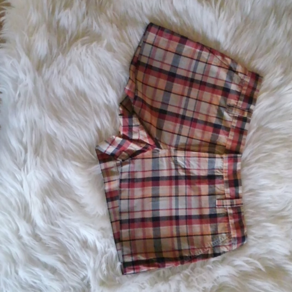American Eagle Outfitters, plaid shorts
